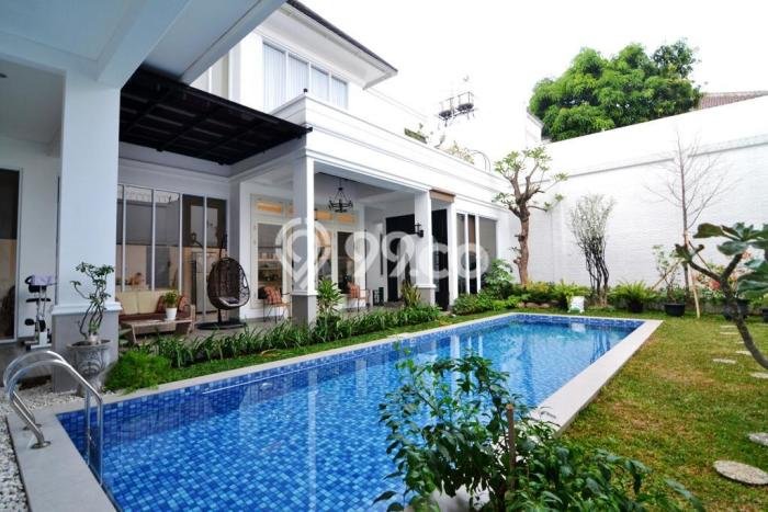 Siap Huni Hunian Elit 5 Kamar di Menteng Dekat ke Mana Saja Siap Huni Hunian Elit 5 Kamar di Menteng Dekat ke Mana Saja