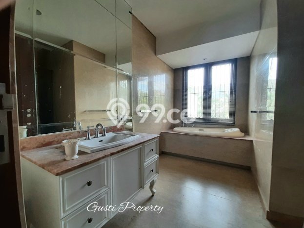 For Sale! Premium House LT 512m2 Desain Elegan di Lebak Bulus For Sale! Premium House LT 512m2 Desain Elegan di Lebak Bulus