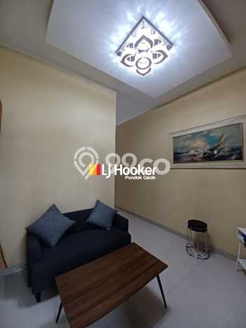 Jual Rumah Luas Elegan Dengan View Eksklusif di Bambu Apus, Jakarta Timur Jual Rumah Luas Elegan Dengan View Eksklusif di Bambu Apus, Jakarta Timur