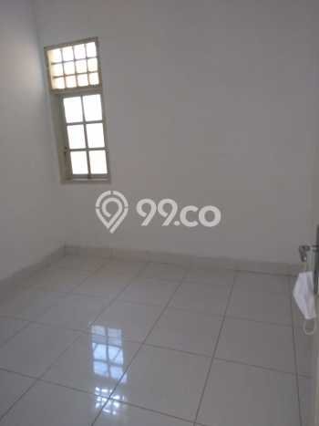 Rumah di Abdullah Daeng Sirua, 3 KM, Lingkungan Elite, Luas 180m² LB 150m² Rumah di Abdullah Daeng Sirua, 3 KM, Lingkungan Elite, Luas 180m² LB 150m²