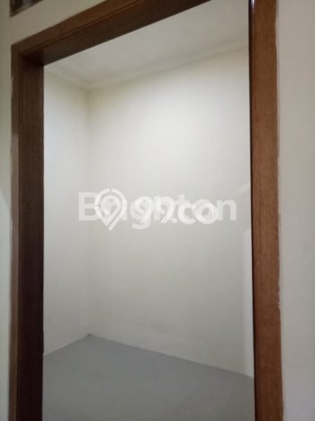 Dijual Hunian Rumah Nyaman 2 Kamar di Rangkapanjaya, Depok Dijual Hunian Rumah Nyaman 2 Kamar di Rangkapanjaya, Depok