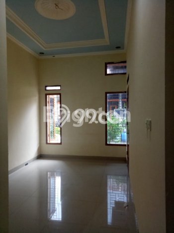 Dijual Hunian Rumah Nyaman 2 Kamar di Rangkapanjaya, Depok Dijual Hunian Rumah Nyaman 2 Kamar di Rangkapanjaya, Depok