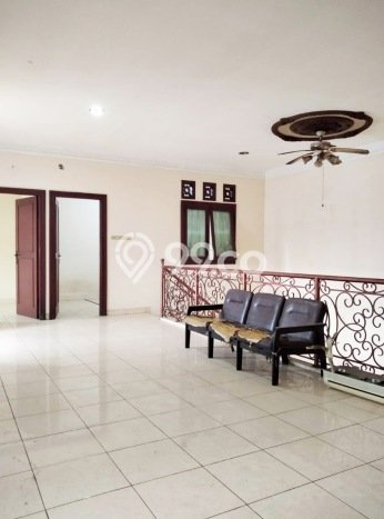 Rumah sewa siap pakai 4 Kamar Tidur di Cibubur, Jakarta Timur Rumah sewa siap pakai 4 Kamar Tidur di Cibubur, Jakarta Timur