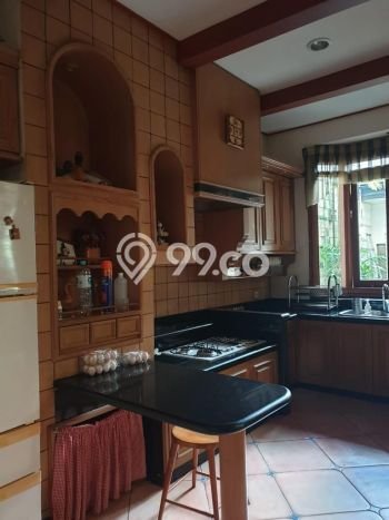 Rumah Elit Modern Tanpa Renovasi di Setra Duta Bandung Rumah Elit Modern Tanpa Renovasi di Setra Duta Bandung