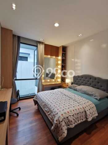 Hunian Elit LB 337m2 Siap Huni Desain Elegan di BSD, Tangerang Hunian Elit LB 337m2 Siap Huni Desain Elegan di BSD, Tangerang