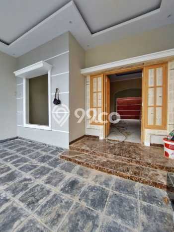 DIJUAL CEPAT! Rumah Jagakarsa, Jakarta Selatan, Luas 92m² Bangunan 150m² DIJUAL CEPAT! Rumah Jagakarsa, Jakarta Selatan, Luas 92m² Bangunan 150m²