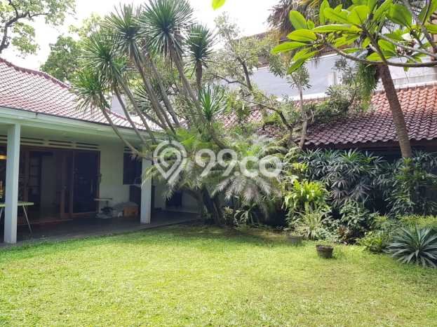 For Sale! Luxury House LT 680m2 Desain Elegan di Sayap Dago For Sale! Luxury House LT 680m2 Desain Elegan di Sayap Dago