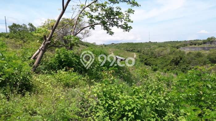 Tanah Tebing dengan pemandangan samudra hindia Tanah Tebing dengan pemandangan samudra hindia