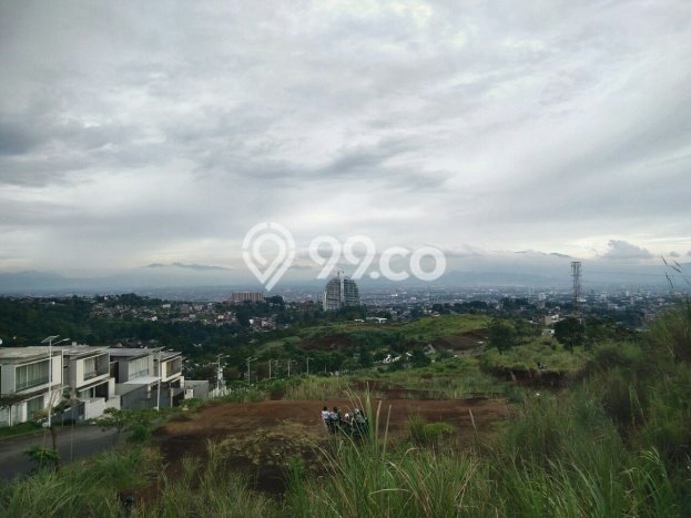 Dijual Tanah Area Strategis di Coblong, Luas 758m2m², Ideal untuk Pengembangan Dijual Tanah Area Strategis di Coblong, Luas 758m2m², Ideal untuk Pengembangan