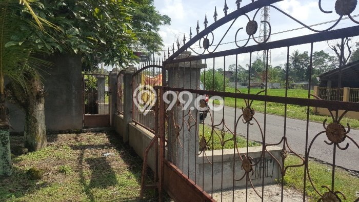 For Sale Tanah di Kalasan, Luas 715m², Lokasi Berkembang For Sale Tanah di Kalasan, Luas 715m², Lokasi Berkembang