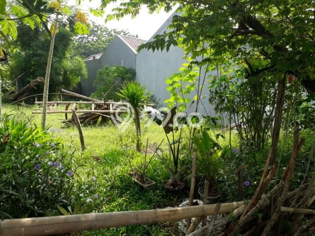 Tanah Dijual Lokasi Pancoran Mas, Depok dengan Luas Tanah 245m2 dan Status - Tanah Dijual Lokasi Pancoran Mas, Depok dengan Luas Tanah 245m2 dan Status -