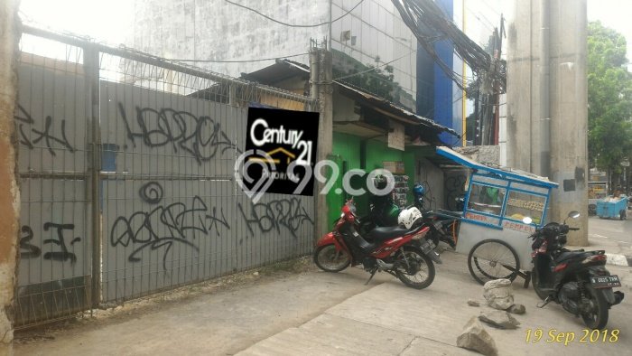 Dijual Tanah di Jakarta Selatan, Luas 2400m2 - Dijual Tanah di Jakarta Selatan, Luas 2400m2 -