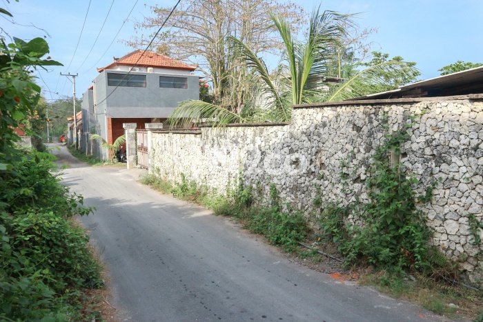 Langka!! Lokasi Cantik!! Tanah 5 are di Pecatu, dekat Pantai Suluban dan Pura Uluwatu Langka!! Lokasi Cantik!! Tanah 5 are di Pecatu, dekat Pantai Suluban dan Pura Uluwatu