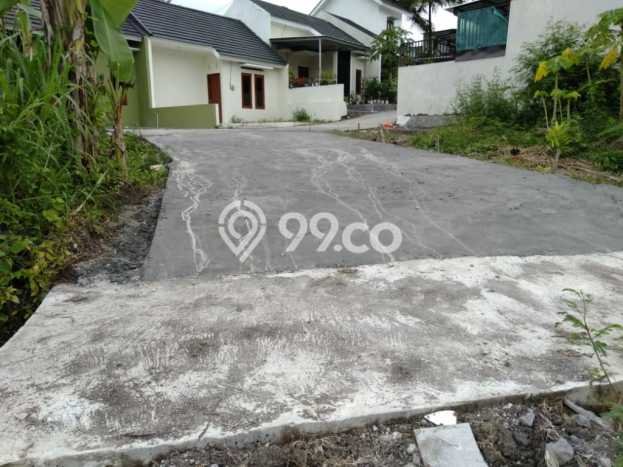 Tanah Kosong Dijual di Bantul dengan Area 153m2 Tanah Kosong Dijual di Bantul dengan Area 153m2
