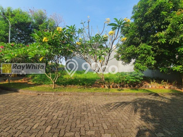 Lahan Kosong Dijual di Ciputat Timur, Tangerang Selatan, Luas 291m2 Area Strategis Lahan Kosong Dijual di Ciputat Timur, Tangerang Selatan, Luas 291m2 Area Strategis