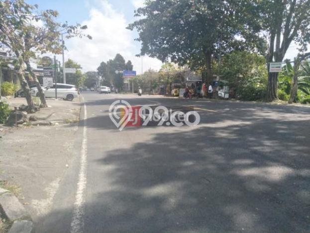 LOKASI STRATEGIS! Tanah Kawasan , Luas 979m2m², Kawasan Potensial, Cocok untuk Hunian LOKASI STRATEGIS! Tanah Kawasan , Luas 979m2m², Kawasan Potensial, Cocok untuk Hunian