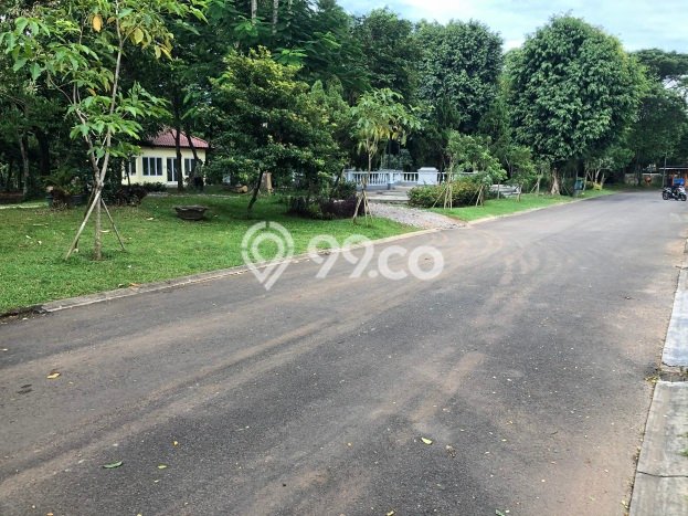 Kavling Tanah untuk Dijual di BSD City, Tangerang, Luas 300m2 Kavling Tanah untuk Dijual di BSD City, Tangerang, Luas 300m2