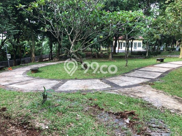 Kavling Tanah untuk Dijual di BSD City, Tangerang, Luas 300m2 Kavling Tanah untuk Dijual di BSD City, Tangerang, Luas 300m2