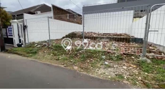 Tanah Dijual di Jakarta Selatan Seluas 120m2 Strategis Tanah Dijual di Jakarta Selatan Seluas 120m2 Strategis