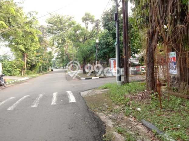 Tanah Dijual di Jakarta Timur Seluas 336m2 Strategis Tanah Dijual di Jakarta Timur Seluas 336m2 Strategis