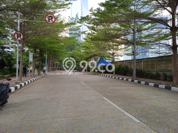 Lahan Dijual Lokasi Strategis di Jakarta Selatan dengan Luas 23000m2 Lahan Dijual Lokasi Strategis di Jakarta Selatan dengan Luas 23000m2