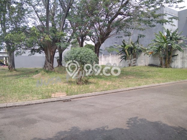 Lahan Dijual Lokasi Strategis di Jakarta Timur dengan Luas 978m2 Lahan Dijual Lokasi Strategis di Jakarta Timur dengan Luas 978m2