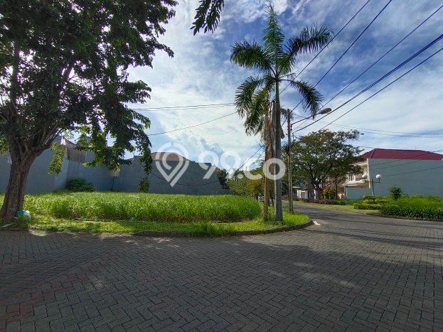 Kavling Tanah untuk Dijual di Galaxy, Surabaya, Luas 242m2 Kavling Tanah untuk Dijual di Galaxy, Surabaya, Luas 242m2