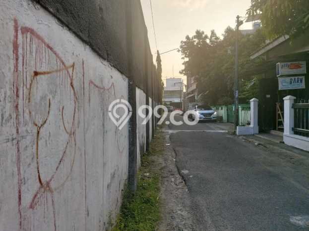 Lahan Strategis di Laweyan Dijual dengan Luas 291m2 Lahan Strategis di Laweyan Dijual dengan Luas 291m2