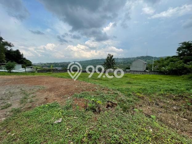 Tanah Dijual Lokasi Strategis di Semarang dengan Luas 1593m2 Tanah Dijual Lokasi Strategis di Semarang dengan Luas 1593m2