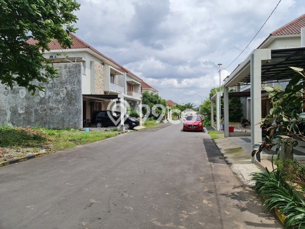 Tanah Dijual Lokasi Kartosuro, Solo Luas 390m2 Legalitas Aman Tanah Dijual Lokasi Kartosuro, Solo Luas 390m2 Legalitas Aman
