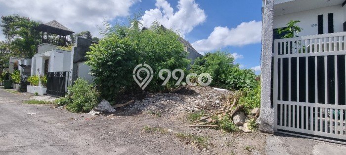 Tanah Kavling Dijual di Batu Belig, Badung dengan Luas Tanah 225m2 Tanah Kavling Dijual di Batu Belig, Badung dengan Luas Tanah 225m2