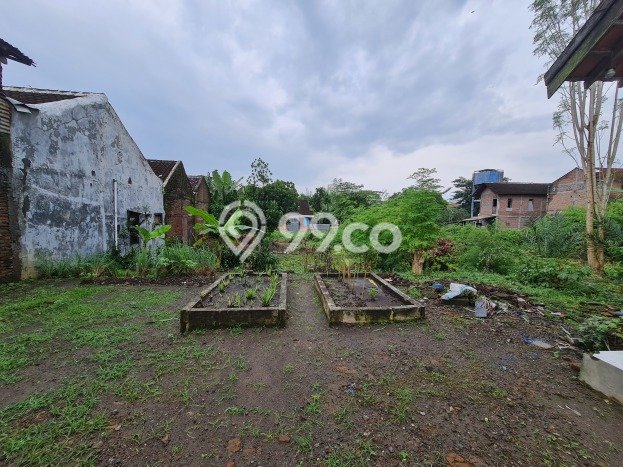 Kavling Tanah di Serengan Dijual Luas 1679m2 Legalitas SHM Kavling Tanah di Serengan Dijual Luas 1679m2 Legalitas SHM