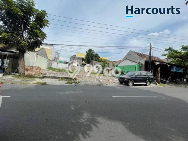 Dijual Tanah di Jebres Solo Luas 517m2 SHM Dijual Tanah di Jebres Solo Luas 517m2 SHM