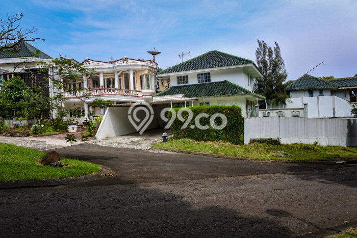 LOKASI PREMIUM! Tanah di , Luas 934m2m², Ideal untuk Investasi LOKASI PREMIUM! Tanah di , Luas 934m2m², Ideal untuk Investasi