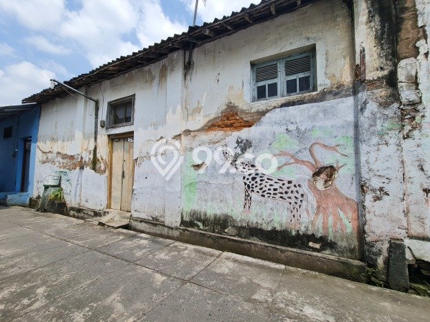 Lahan Strategis di Jebres Dijual dengan Luas 255m2 Lahan Strategis di Jebres Dijual dengan Luas 255m2