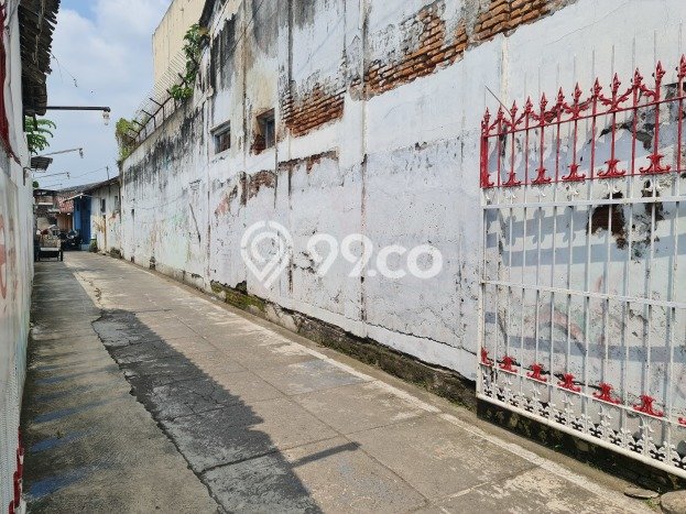 Lahan Strategis di Jebres Dijual dengan Luas 255m2 Lahan Strategis di Jebres Dijual dengan Luas 255m2