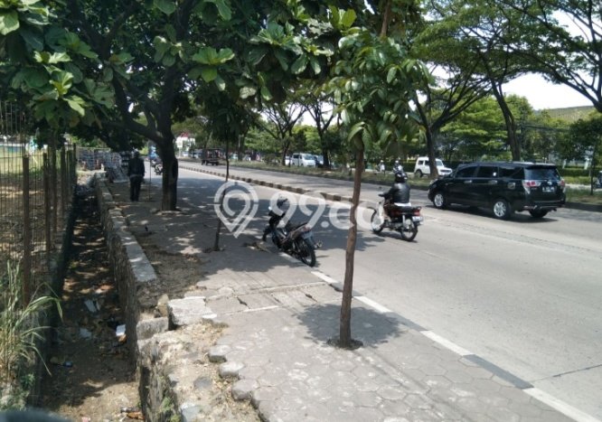 LOKASI PREMIUM! Tanah di , Luas 5210m2m², Akses Mudah LOKASI PREMIUM! Tanah di , Luas 5210m2m², Akses Mudah