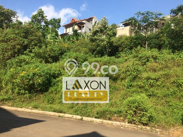 Tanah Dijual Lokasi Strategis di Bandung dengan Luas 249m2 Tanah Dijual Lokasi Strategis di Bandung dengan Luas 249m2