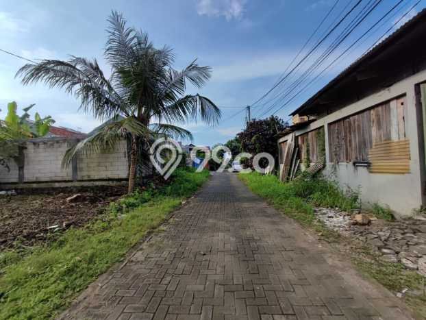 Tanah Kosong Dijual di Semarang dengan Area 236m2 Tanah Kosong Dijual di Semarang dengan Area 236m2