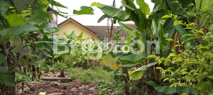 Kavling Tanah Dijual di Mantrijeron, Yogyakarta, Luas 385m2 Area Strategis Kavling Tanah Dijual di Mantrijeron, Yogyakarta, Luas 385m2 Area Strategis
