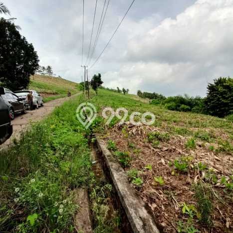 HARGA MENARIK! Tanah di Penengahan, Luas 80250m2m², Lokasi Potensial HARGA MENARIK! Tanah di Penengahan, Luas 80250m2m², Lokasi Potensial