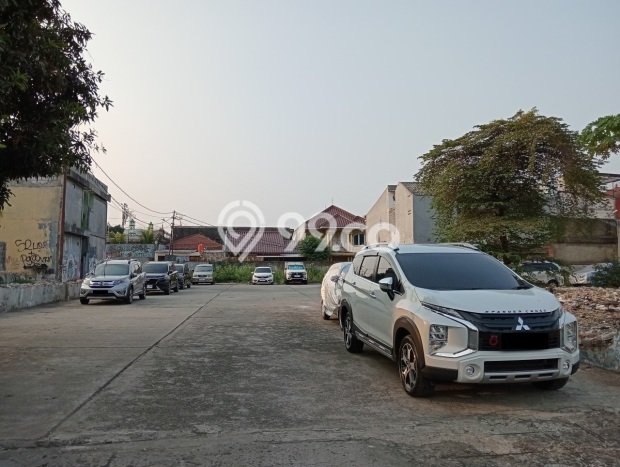 Kavling Tanah Dijual di Matraman Jakarta Timur Spesifikasi 2651m2 Kavling Tanah Dijual di Matraman Jakarta Timur Spesifikasi 2651m2