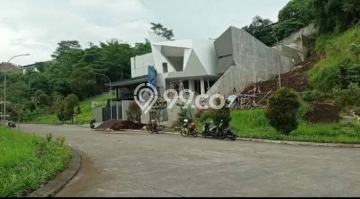 Tanah Dijual di Bandung Seluas 646m2 Strategis Tanah Dijual di Bandung Seluas 646m2 Strategis