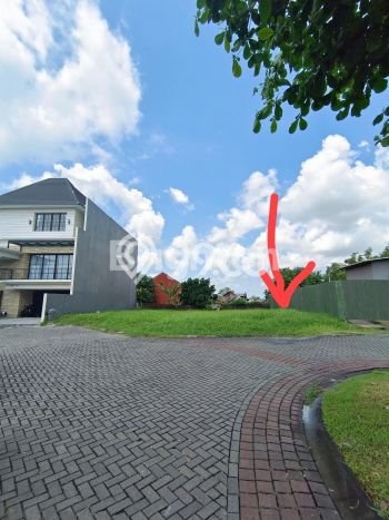 LOKASI STRATEGIS! Tanah di Citraland, Luas 210m2m², Lokasi Berkembang, Cocok untuk Investasi LOKASI STRATEGIS! Tanah di Citraland, Luas 210m2m², Lokasi Berkembang, Cocok untuk Investasi