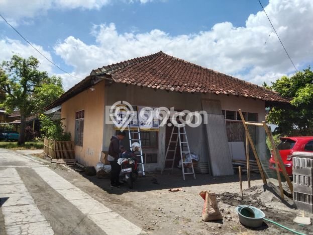 Tanah Dijual Lokasi Sleman, Sleman dengan Luas Tanah 465m2 dan Status SHM Tanah Dijual Lokasi Sleman, Sleman dengan Luas Tanah 465m2 dan Status SHM
