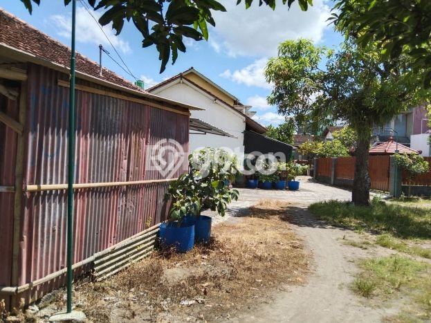 Tanah Dijual Lokasi Sleman, Sleman dengan Luas Tanah 465m2 dan Status SHM Tanah Dijual Lokasi Sleman, Sleman dengan Luas Tanah 465m2 dan Status SHM