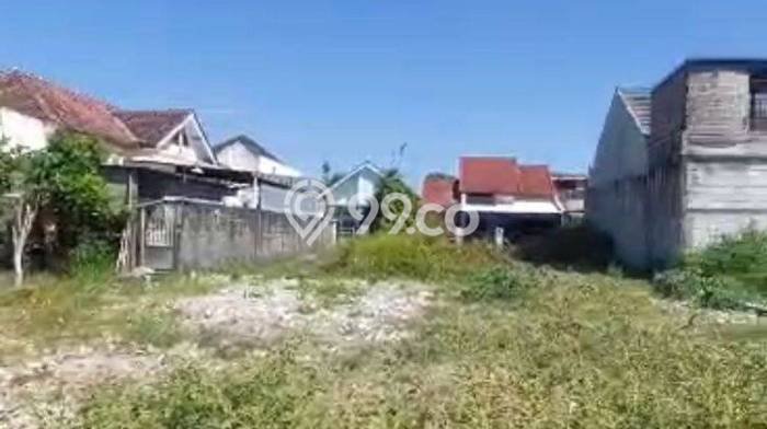 Tanah Lokasi Potensial Kawasan Jebres, Luas 216m², Akses ke Fasilitas Umum, Dekat Jebres, Solo, Solo Tanah Lokasi Potensial Kawasan Jebres, Luas 216m², Akses ke Fasilitas Umum, Dekat Jebres, Solo, Solo