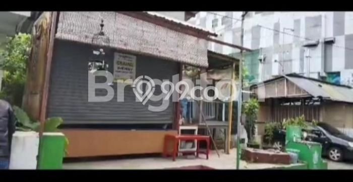 Lahan Kosong Dijual di Gondokusuman, Yogyakarta, Luas 300m2 Area Strategis Lahan Kosong Dijual di Gondokusuman, Yogyakarta, Luas 300m2 Area Strategis
