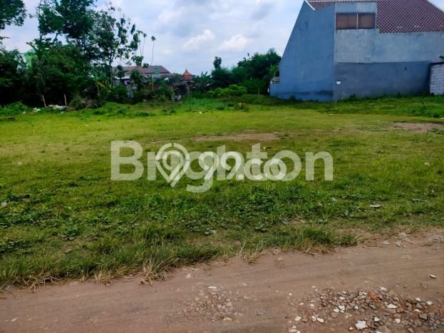 Dijual Tanah Lokasi Strategis Kawasan , Luas 200m2m², Dekat Malang, Malang Dijual Tanah Lokasi Strategis Kawasan , Luas 200m2m², Dekat Malang, Malang