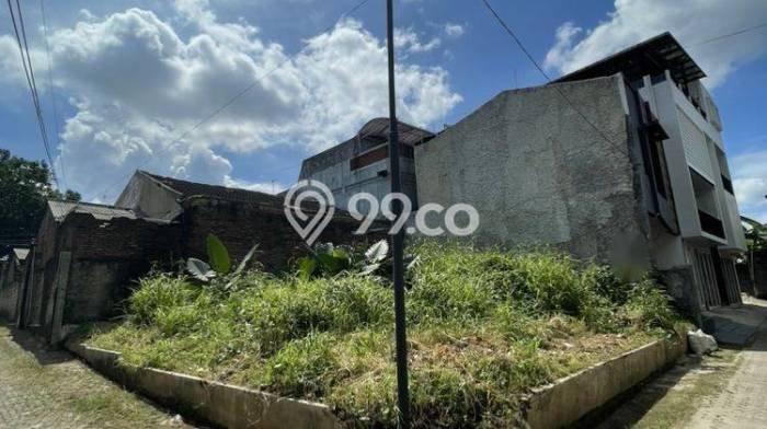 Dijual Tanah di Jagakarsa, Luas 79m², Kawasan Asri Dijual Tanah di Jagakarsa, Luas 79m², Kawasan Asri
